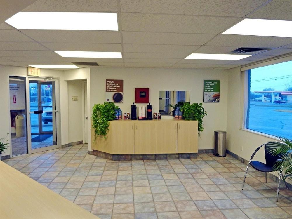 Days Inn By Wyndham Indianapolis South Exterior foto